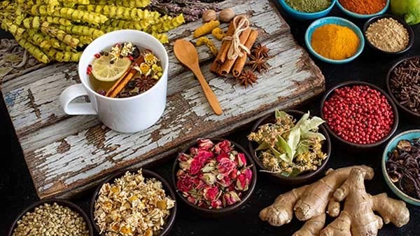 تصویری از بهترین دمنوش برای کم کاری تیروئید